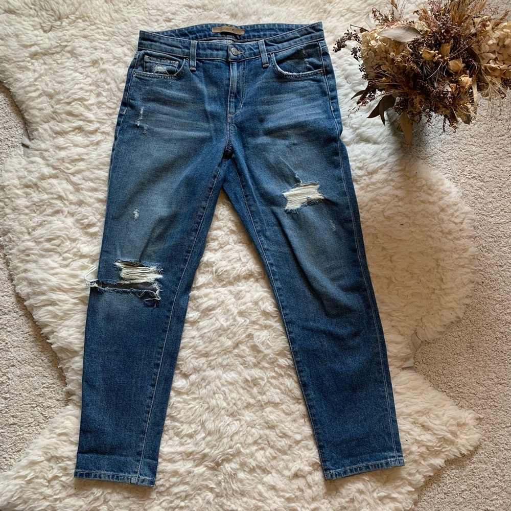 Joe’s Slim Boyfriend ankle Jeans Size 26